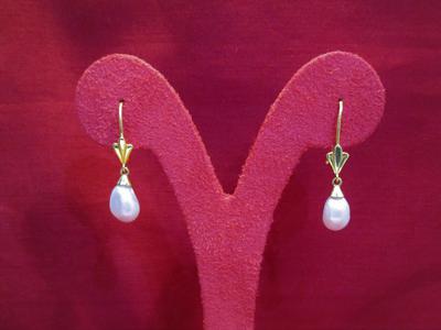 Natural Basra Drop Pearl Earrings