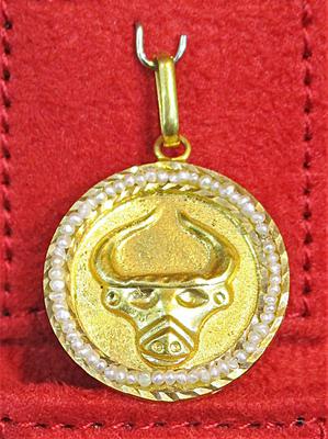 Natural Basra Seed Pearls Dilmun Replica Pendant