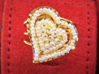 Natural Basra Seed Pearls Ring Heart Shape 21k Gold