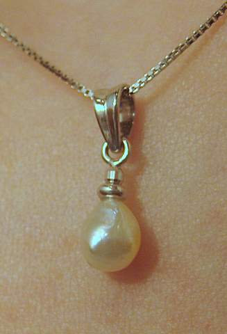 Natural Pearl Pendant Natural Pearl Pendant
