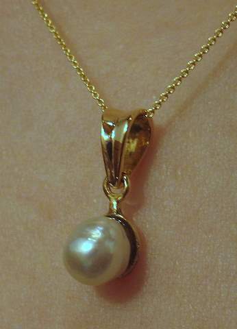 Natural Pearl Pendant Natural Pearl Pendant