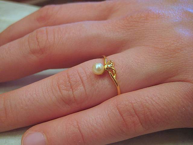 Akoya Pearl Bypass Ring in Yellow Gold | Exquisite Jewelry for Every  Occasion | FWCJ