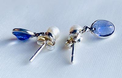 Natural USA Pearl Earrings with Tanzanites