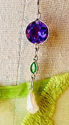 Natural Pearl Pendant USA Freshwater with Emerald & Amethyst 