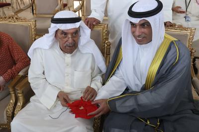 Looking at natural pearls found