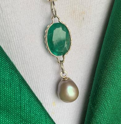 Natural Silver-Gray USA Freshwater Pearl with Emerald on Sterling Necklace 