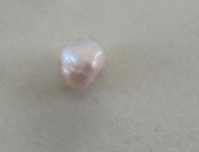 Natural white pearl from Texas