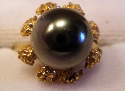 Tahitian pearl ring