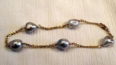 Tahitian pearl bracelet