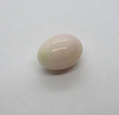 Off White Oval Conch Pearl 2 Carats 8mm