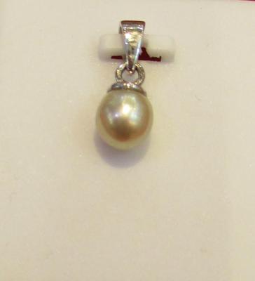 1.41 ct Basra Pearl Pendant