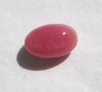 Oval Dark Pink Conch Pearl Oval 1.90 carat Full Flame