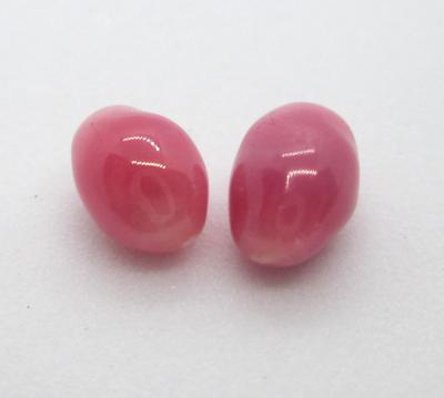 Pair of Dark Pink Conch Pearls 1.80 carats Total