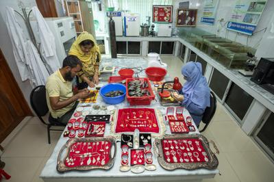 BFRI’s dedicated research centre for pearls has trained around 2,000 farmers on the basics of pearl farming till date. Photo: Noor-A-Alam
