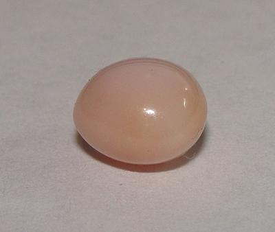 Pink Conch Pearl 3.25 carats Near Round 
