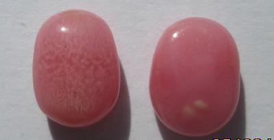 Pink Conch Pearl Pair 2.99 carats