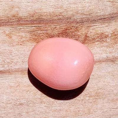 Pink Conch Pearl with Flame 9+ carats - Rare and Exquisite
