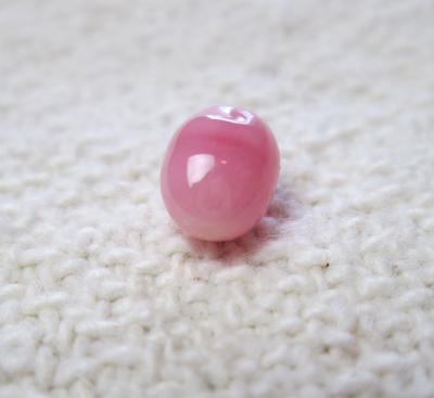 Pink Oval Conch Pearl 1.95 carats