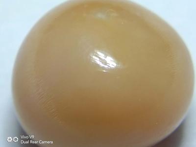 Queen Helmet Cassis Pearl 8.30CT