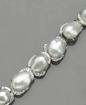 Keshi & Diamond Bracelet Sold at Bonham's Auction