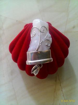 Silver Pendant of Tridacna Pearl