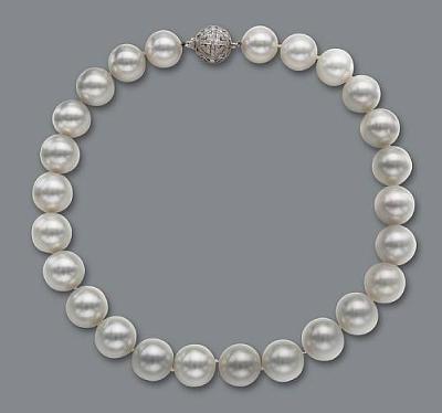 Fine South Sea Pearl Necklace