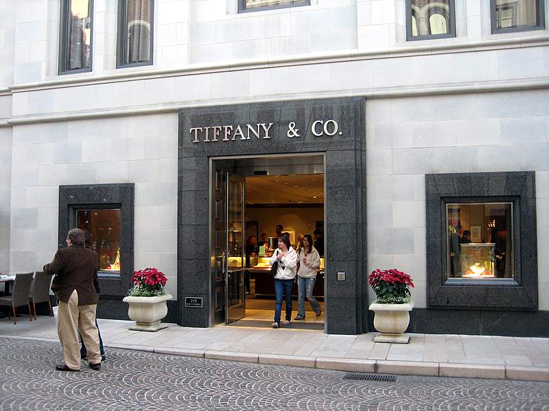 Tiffany & Co Beverly Hills Top Entrance Tiffany & Co Beverly Hills Top Entrance