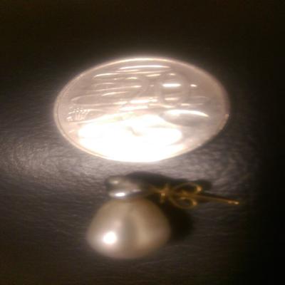 Unique Pearl Earrings