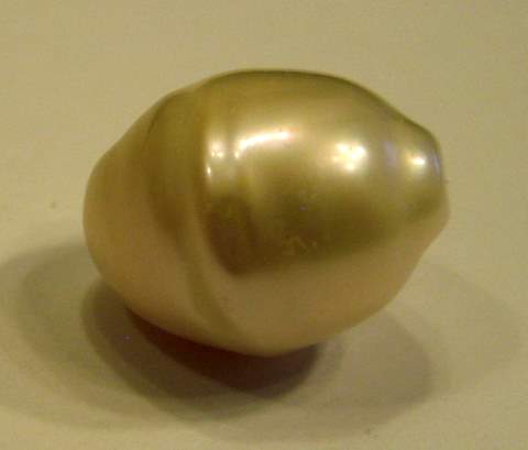 10.65 carat USA natural freshwater pearl