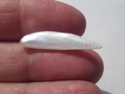 USA Natural Freshwater 4+ carat Spike Pearl 27mm