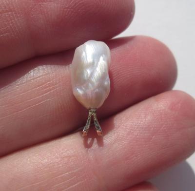 USA Natural Pearl Baroque Pendant 14k Gold