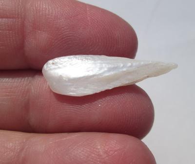 USA Natural Spike 6+ carats Freshwater Pearl 28mm