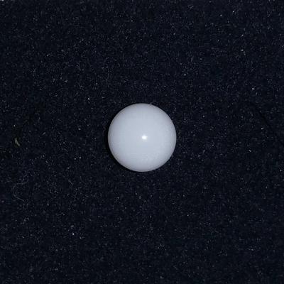 White Clam Pearl  1.65 ct