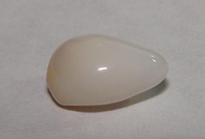 White Conch Pearl 2.75 carats 