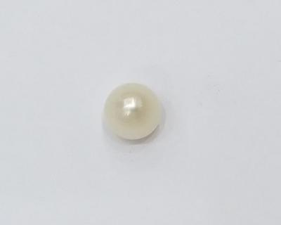 Forfærde det er alt cerebrum White Natural Basra Pearl 1+ carat 5+mm