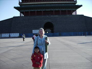 Kari and boy in Bejing Kari and boy in Beijing