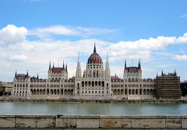 budapest-parliment budapest-parliment