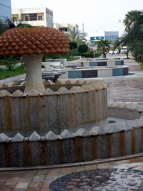 Dry fountain Kish