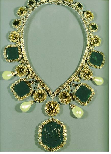 Iran Empress Necklace><BR><B>Empress Necklace</B></center>
</p><p>Coronation Empress Necklace with rare yellow diamonds, emeralds, and fine pearls.
</p><p>
</p><p>
</p><p><center><img src= Iran Empress Necklace