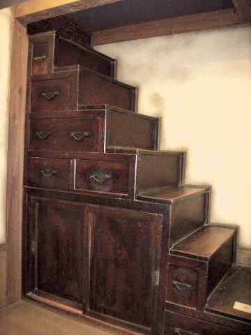 Mikimoto Tansu Stairs Mikimoto Tansu Stairs