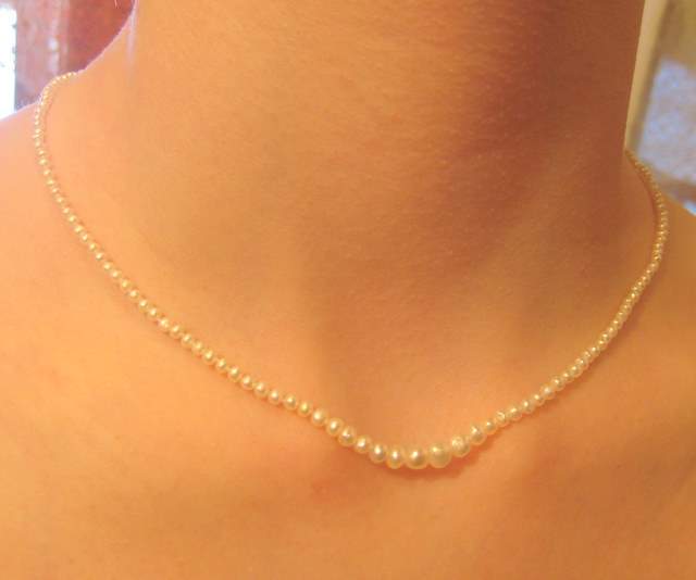 Natural Pearl necklace Natural Pearl necklace