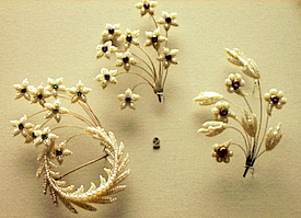Seed Pearl Pins British Museum
