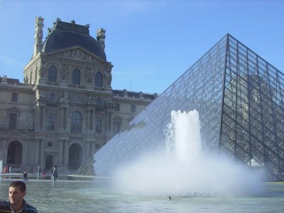 Water fountain at Louvre